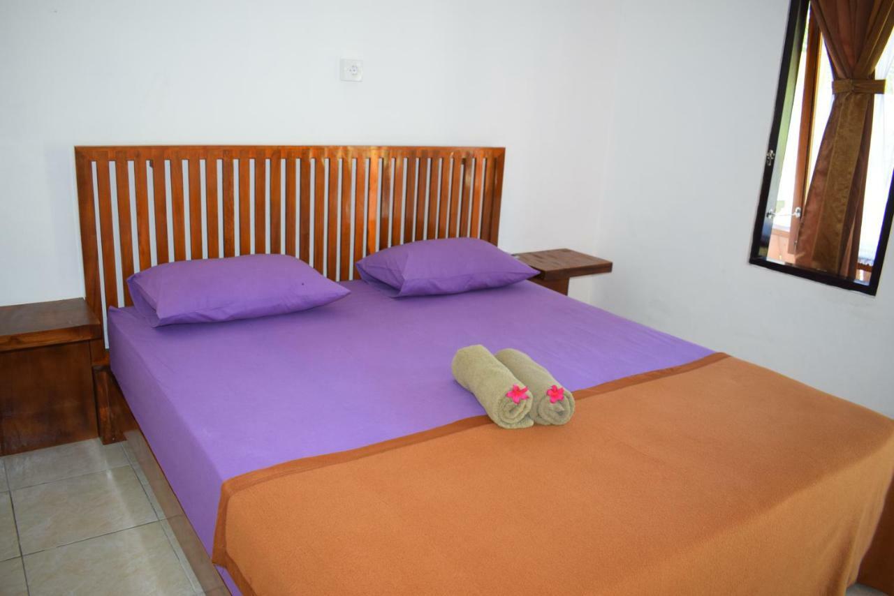 Safsia Homestay Toyapakeh Exterior photo